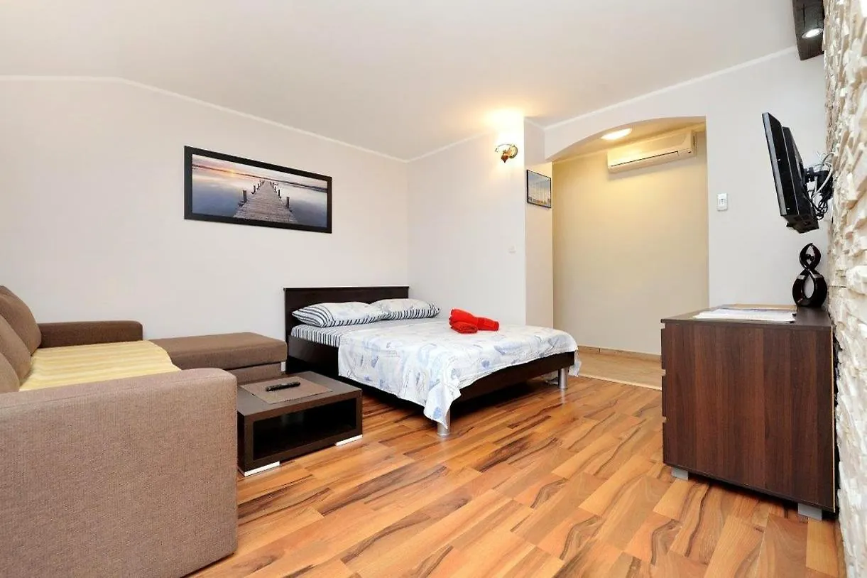 Apartments And Rooms With A Swimming Pool Sukosan, Zadar - 5906 كرواتيا